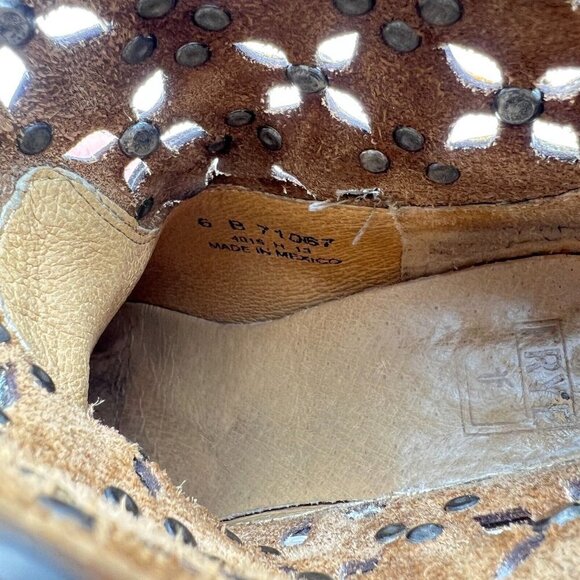 Frye Courtney Overlay Stud Women Size 6B Brown Cognac Leather Laser Cut Boot - Picture 14 of 15